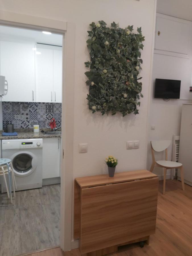 Apartamento Junto Estacion Atocha Appartement Madrid Buitenkant foto